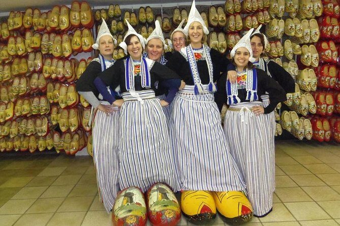 Volendam & Marken Private Tour in luxury Jaguar S Type 1/2 day - What’s Included and What’s Not