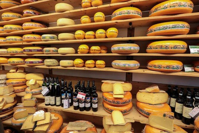 Volendam & Marken Private Tour in luxury Jaguar S Type 1/2 day - Final Thoughts