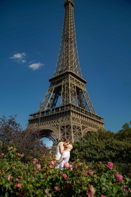 Vows Renewal Ceremony with Photoshoot - Paris - FAQ