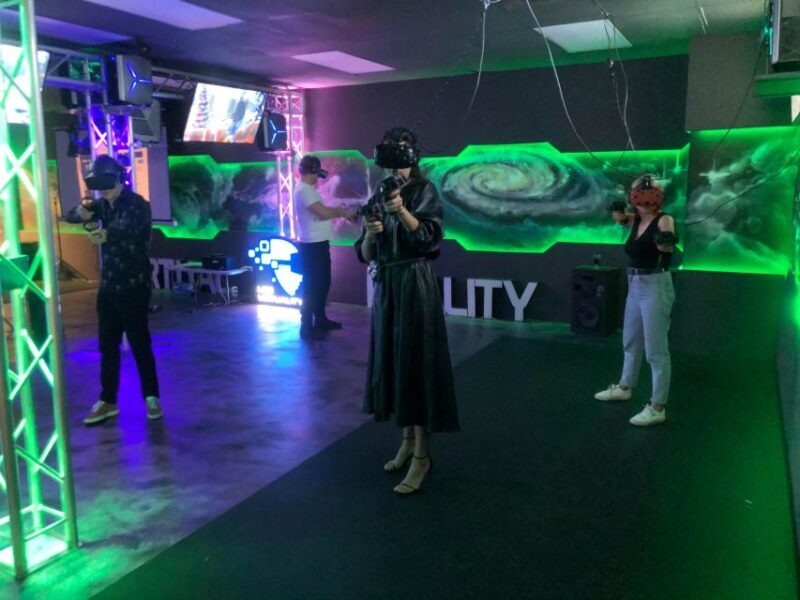 VR Immersive Gaming Experience - Considerations and Limitations