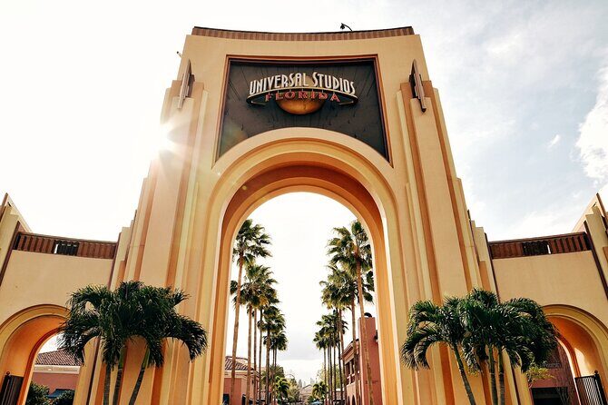 W. Palm Beach Day Trip to Universal Orlando Resort by Rail - Key Points