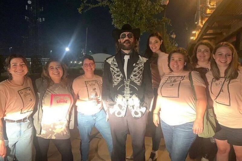 Waco: Haunts and Legends of Waco Guided Tour by Bus - The Guide and Group Dynamics