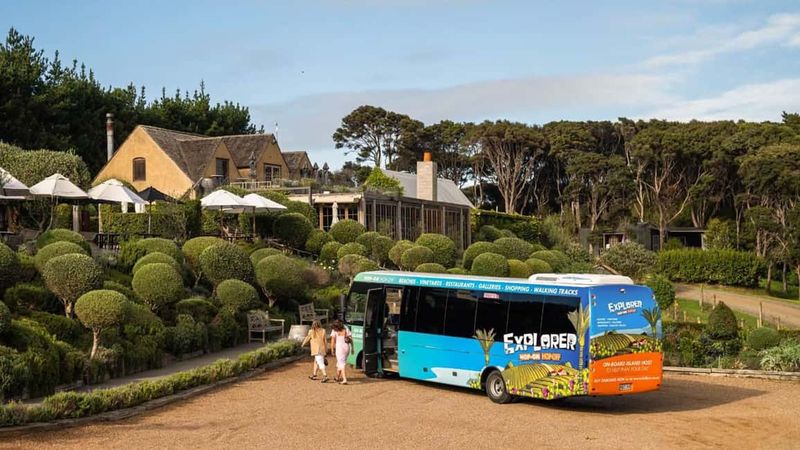 Waiheke Island: Ferry & Hop-On Hop-Off Explorer Bus Tickets - Oneroa village and the “wander breaks” that prevent fatigue