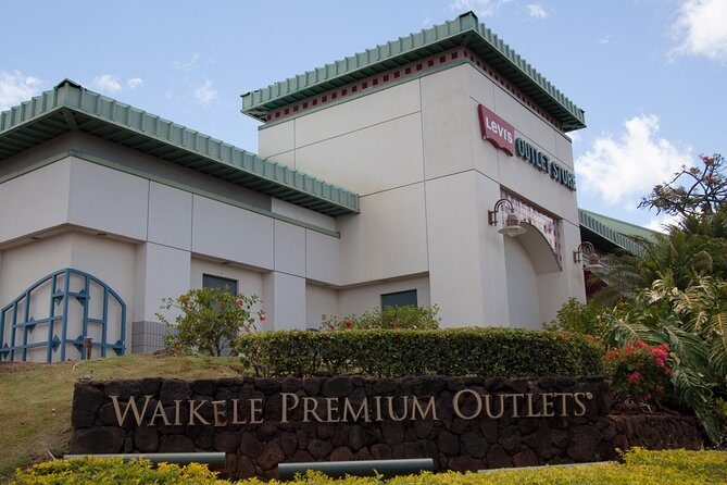 Waikele Outlet Shopping Shuttle from Waikiki - What the Reviews Say