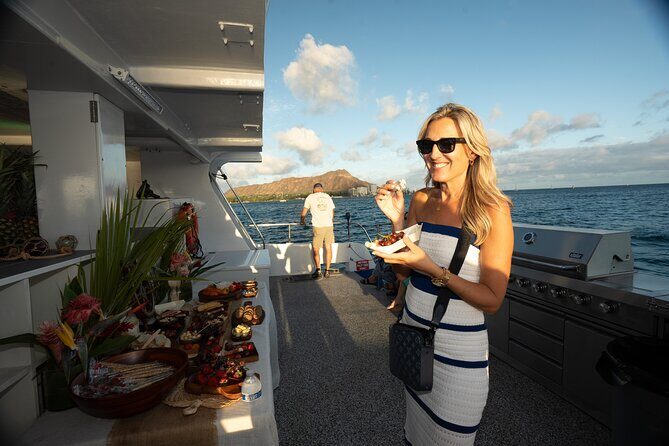 Waikiki Sunset Cruise With Live Music Entertainment from Oahu - Dining and Drinks: Snacks and BYOB
