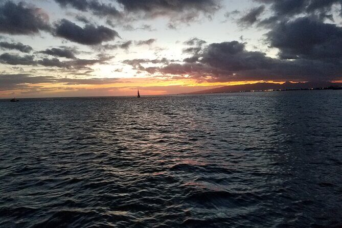 Waikiki to Diamondhead: Sunset BYOB Cruise - The Highlights of the Tour