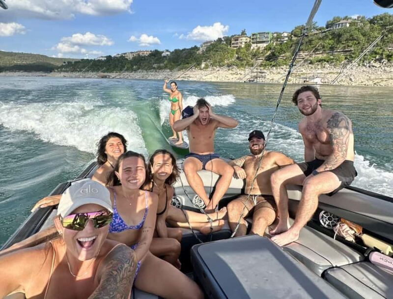 Wake Surfing on Lake Travis - The Experience of Wake Surfing on Lake Travis