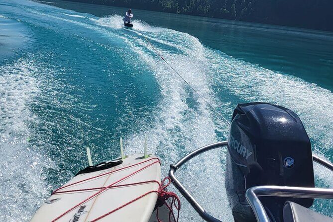 Wakeboarding Lake Zurich - afternoon ! - FAQs
