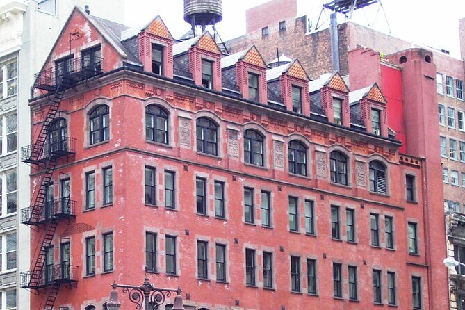 Walk 3 NYC Squares: Gramercy Park, Madison and Union Squares - FAQ