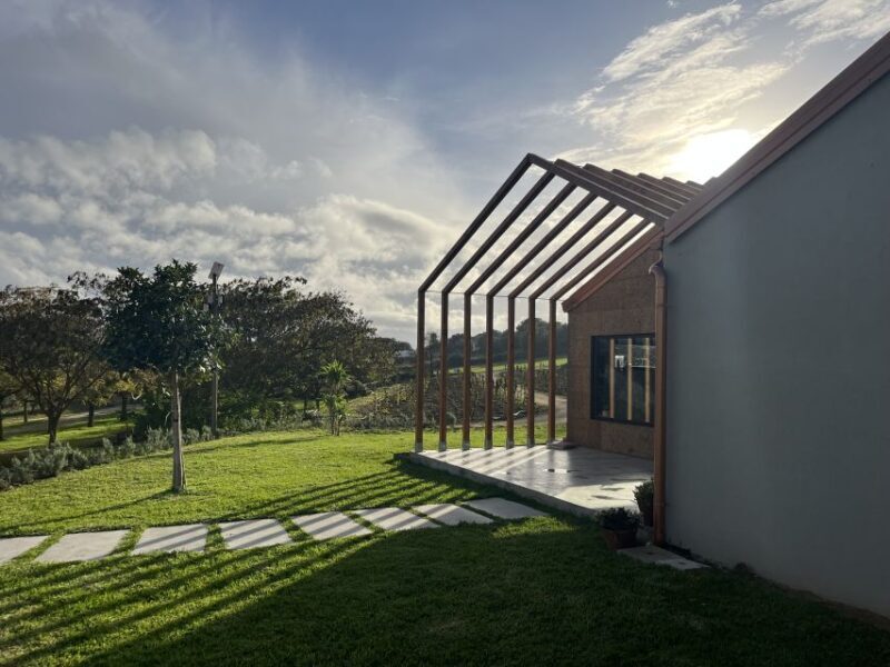 Walk among the rows of vineyards and wine tasting - FAQ