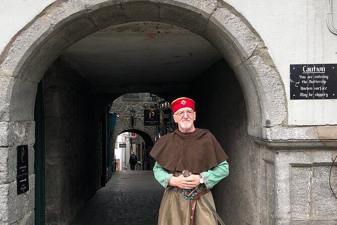 Walk the Medieval Mile with Pat - Shee Alms House & Tourist Information