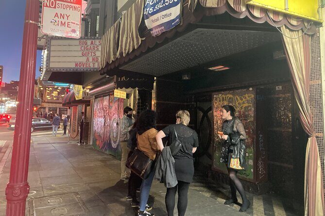 Walk with Spirits: A Haunted Pub Crawl in San Francisco - The Group Size and Atmosphere