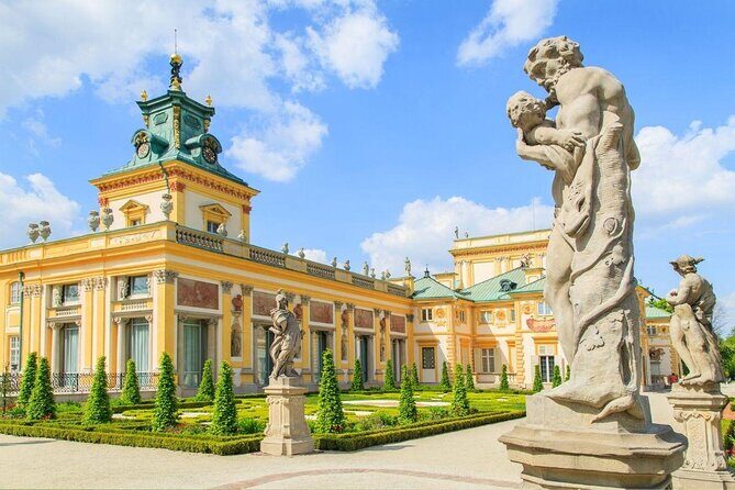 Walking Audio Tour of Wilanów Palace Grounds - Key Points
