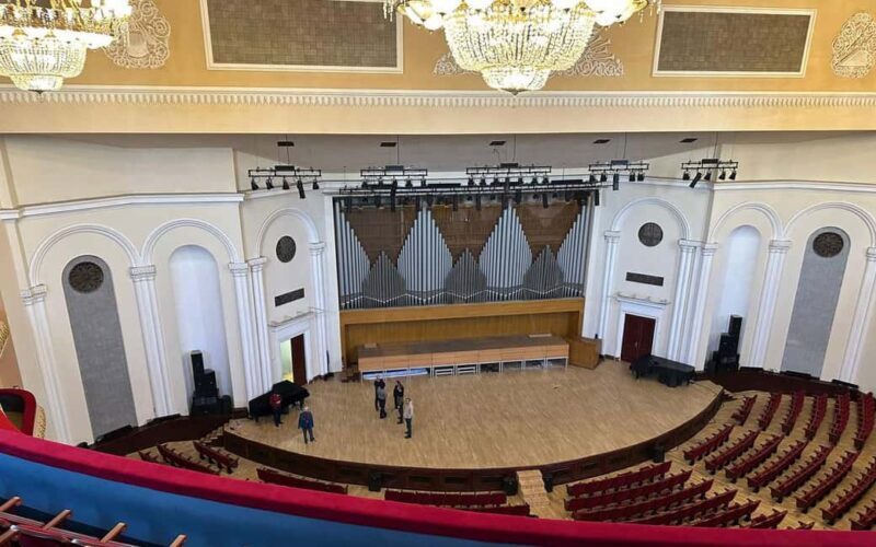 Walking City Tour in Yerevan with 10 yo Brandy & 5 Wines - Discovering Yerevan on Foot: What to Expect from the Tour