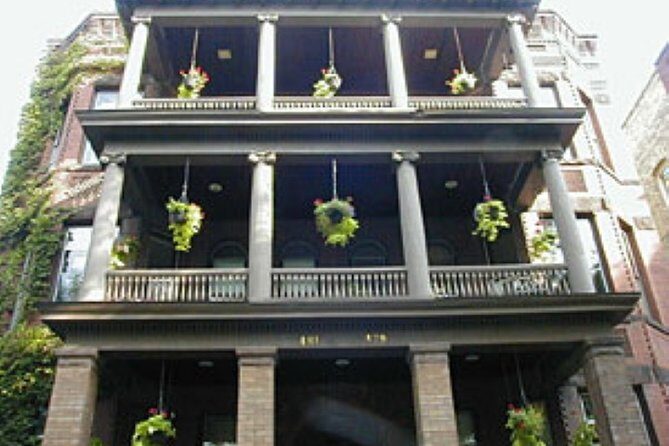 Walking F. Scott Fitzgerald's St. Paul Life & Homes Private Tour (2 hrs) - The Value for the Cost