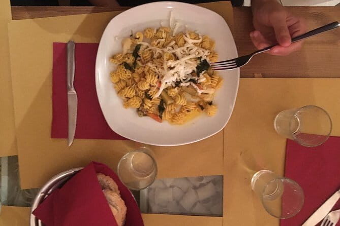 Walking Food Tour of Florence with Tastings - Key Points