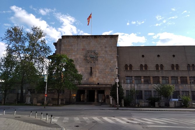 Walking In Skopje - Stop 6: Suli Han and the Old Town stories (20 minutes)
