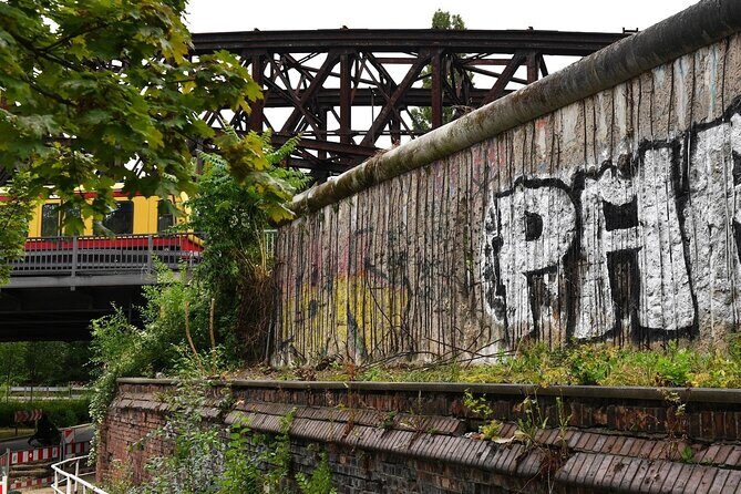 Walking on the Wall: 3-Hour Tour in Berlin - FAQ