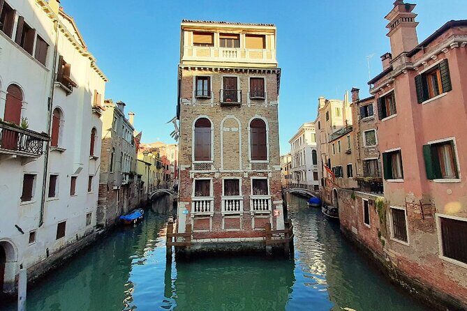 Walking Tour and Enchanting Gondola Journey in Venice - The Sum Up