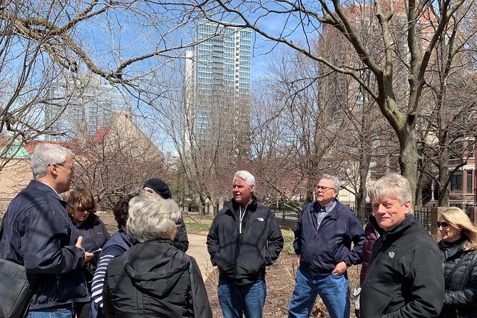 Walking Tour: Chicago's Prairie Ave Dist. - Street of the Elite - FAQ