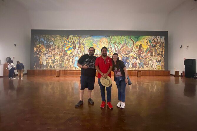 Walking tour in historic center CDMX + VR Experience. - FAQs