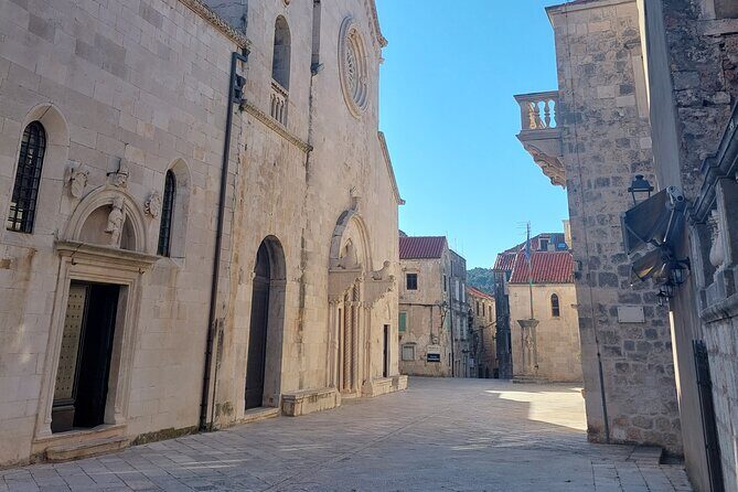 Walking Tour in old town Korcula 1 Hour - Why This Tour Might Be Worth Your Time