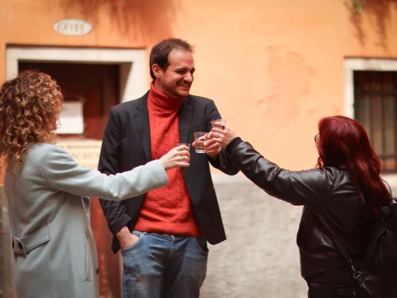 Walking Tour in Venice Rialto with Tastings and Stories - Key Points