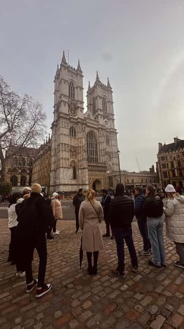 Walking tour: London icons - The Itinerary Breakdown: What to Expect