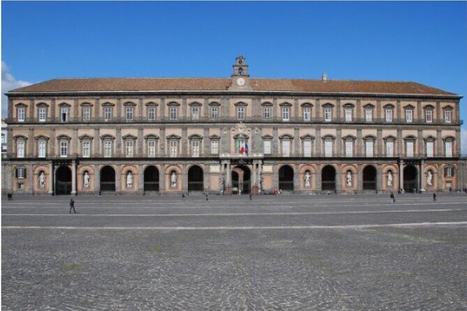 Walking Tour of Historic Naples - A Deep Dive into the Naples Walking Experience