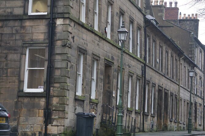 Walking tour of Lancaster - Execution Slavery Industry - The Downsides