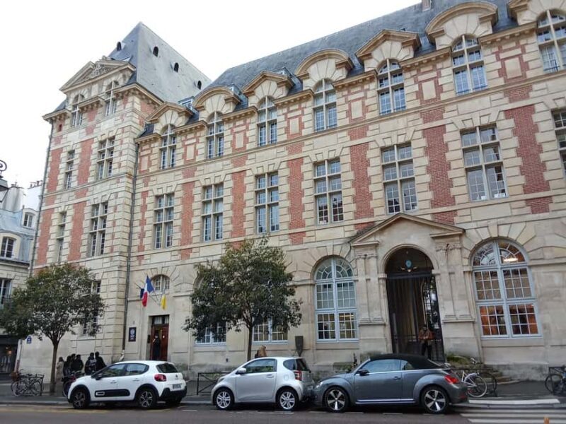 Walking Tour of Paris: Discover the Wonders of the Left Bank - FAQs