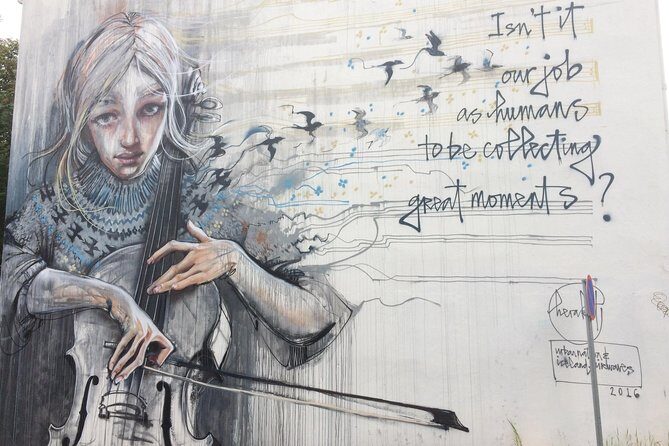 Walking tour of Reykjavik city - FAQ About the Reykjavik Walking Tour