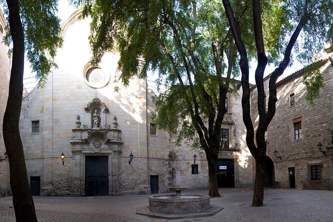 Walking tour of the Gothic Quarter of Barcelona + Cathedral - FAQ