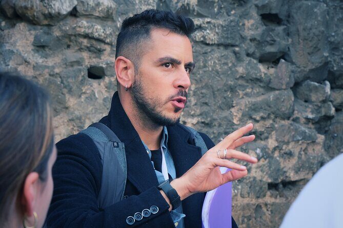 Walking Tour Spanish Civil War & Franco's Dictatorship - Key Points