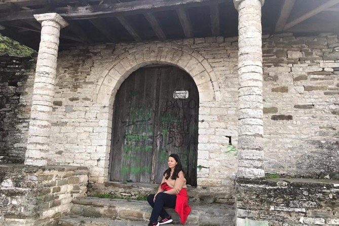 Walking Tour The Old Bazaar, Cfake, Dunavat, Ali Pasha Bridge" - FAQs