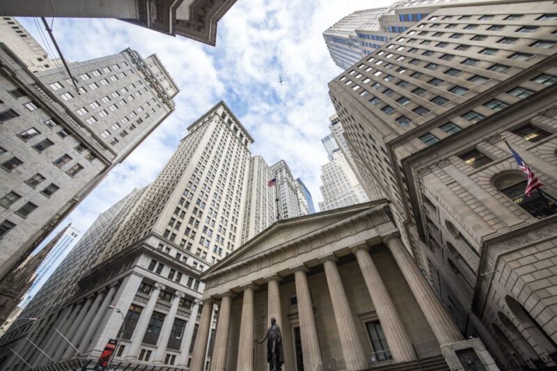 Wall Street Insider Tour with a Finance Professional - The Setting and Atmosphere