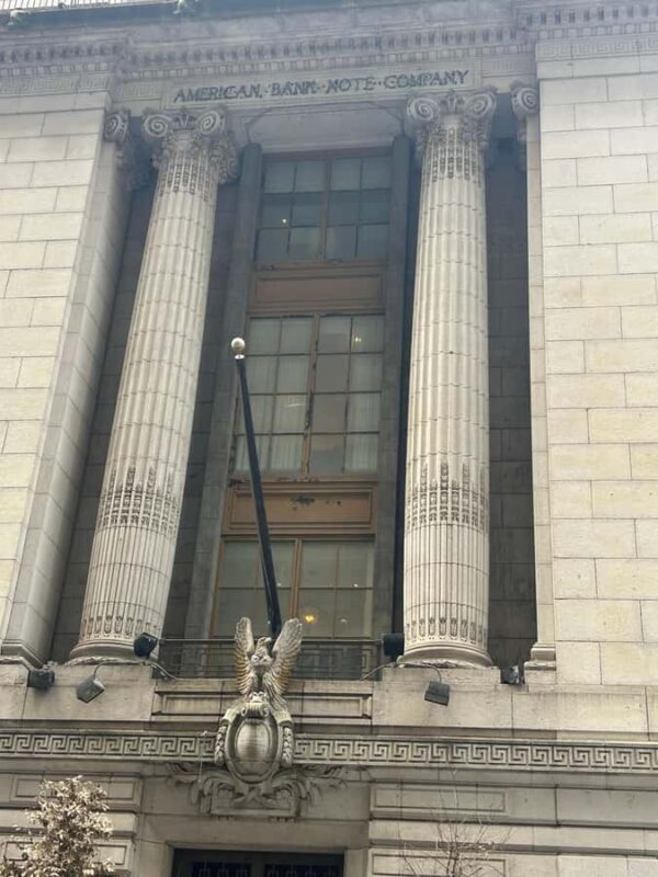 Wall Street: The birth place of NYC in French/English tour - FAQ