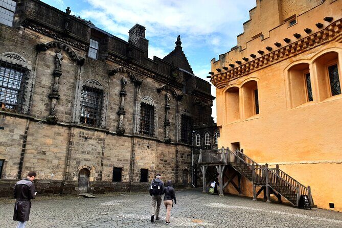 Wallace monument, Stirling Castle, Linlithgow Palace Private Tour - Key Points