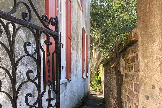 Walled City Spirits with Local Guide - FAQs