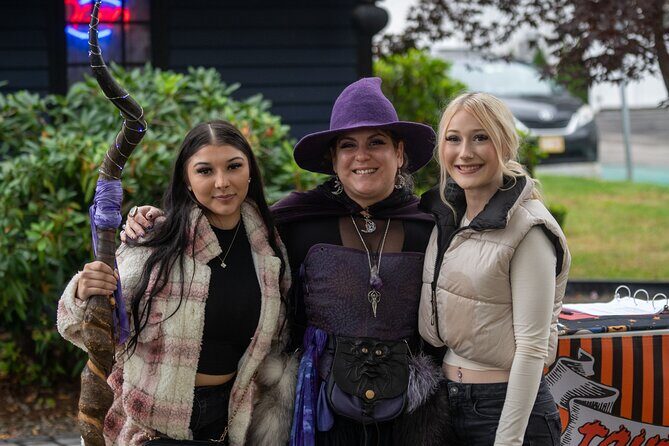 Wandering Witches - Wandering Witches: A Unique Salem Tour Experience