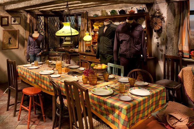 Warner Bros Studio Tour London - The Making of Harry Potter with Hotel Pick-up - How the Experience Breaks Down