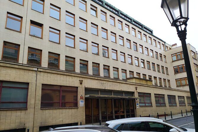 Wars and Totality Private Walking Tour in Prague - FAQ