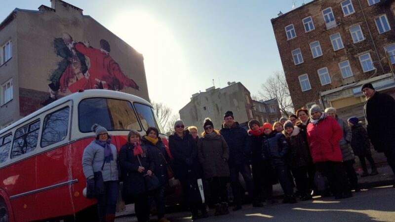 Warsaw: 2.5-Hour Dark Side - Praga District by a Retro Bus - FAQ