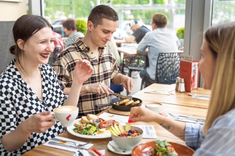 Warsaw: Breakfast at Hard Rock Cafe - Who Should Consider This Breakfast?