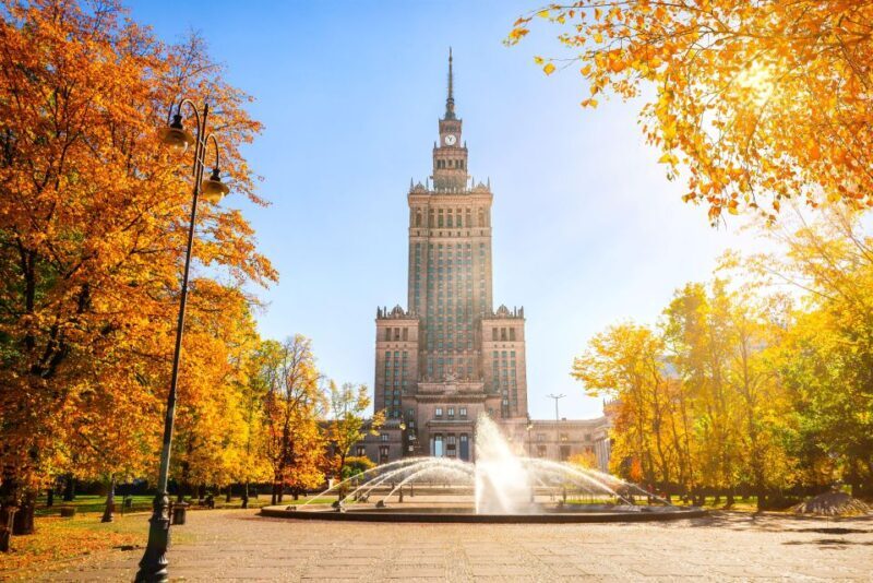Warsaw: Capture the most Photogenic Spots with a Local - Is It Worth the Price?