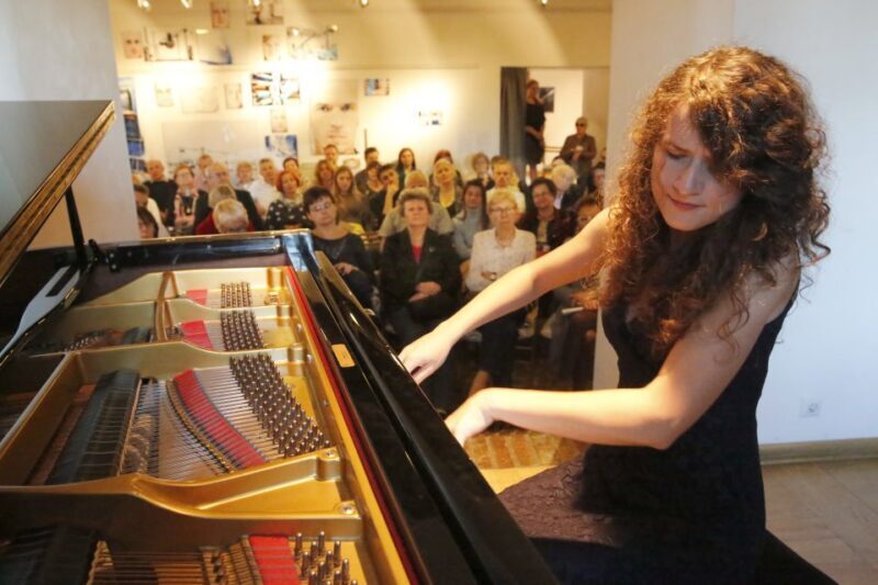 Warsaw: Chopin Concert in the Old Town - The Experience in Detail