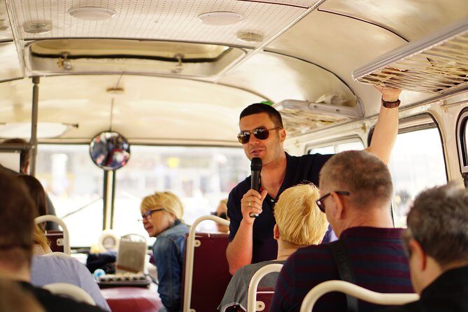 Warsaw City Sightseeing in a Retro Bus for Groups - Who Should Consider This Tour?
