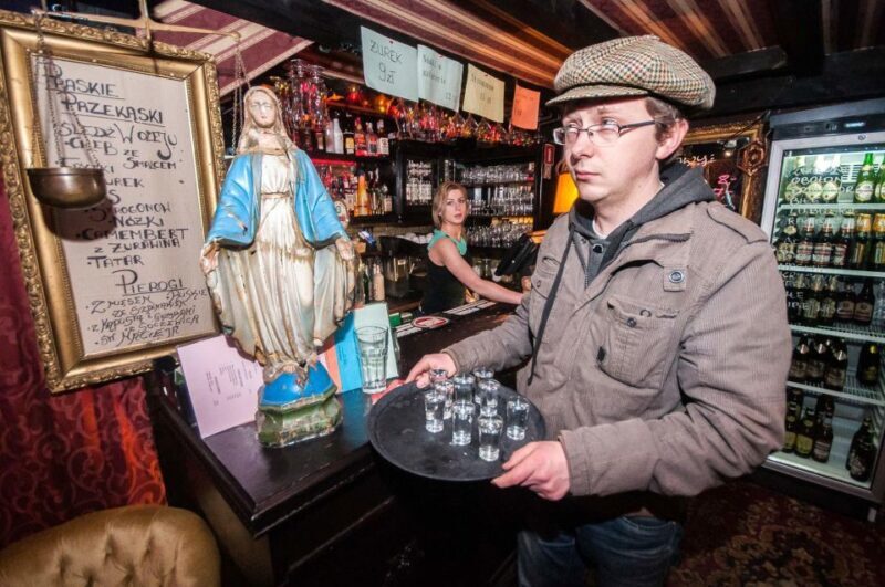 Warsaw: Evening History and Pubs Tour by Retro Minibus - Who Is This Tour Best Suited For?