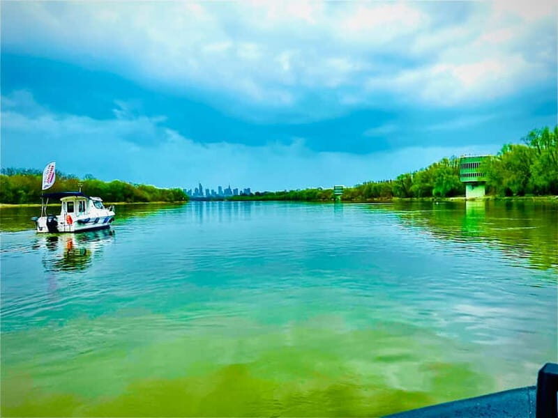 Warsaw: Explore the Vistula on Its Longest Speedboat Route - An Adventure on the Water: The Experience Breakdown