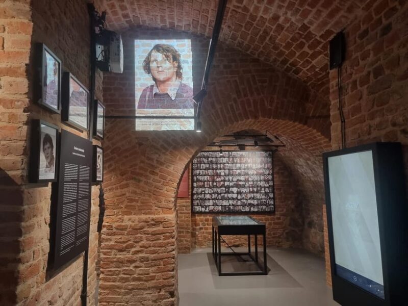 Warsaw: Guided tour of the Cold War Museum - Exhibits and Multimedia Features